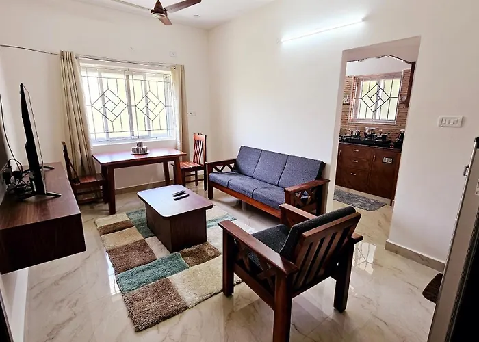 Chippy Service Apartments Omr No10